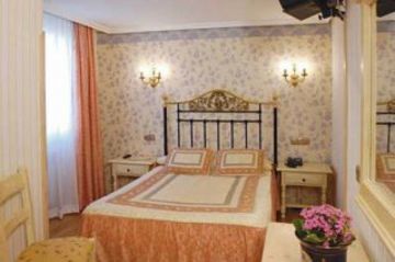 Hotel Julia Аранда-де-Дуэро Экстерьер фото